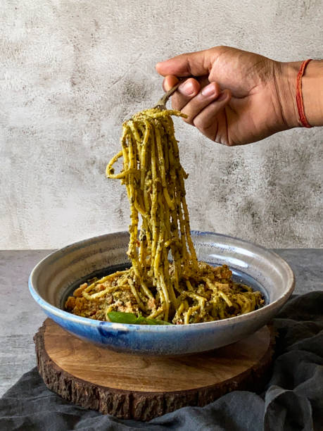 ASIAN GARLIC NOODLES