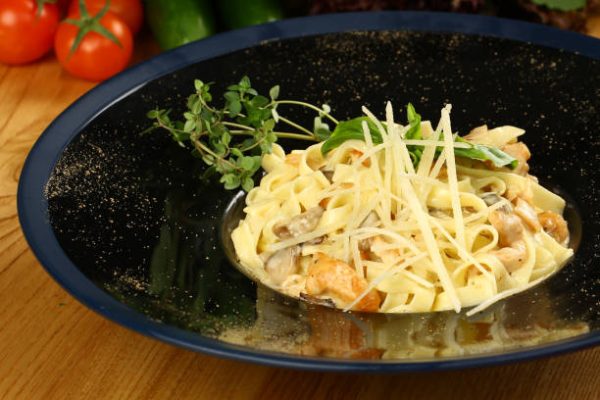 Spaghetti Squash Pasta in Garlicky Alfredo Sauce